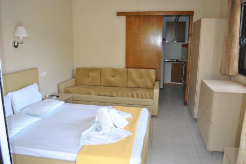 ktima garas -3-4 beds room